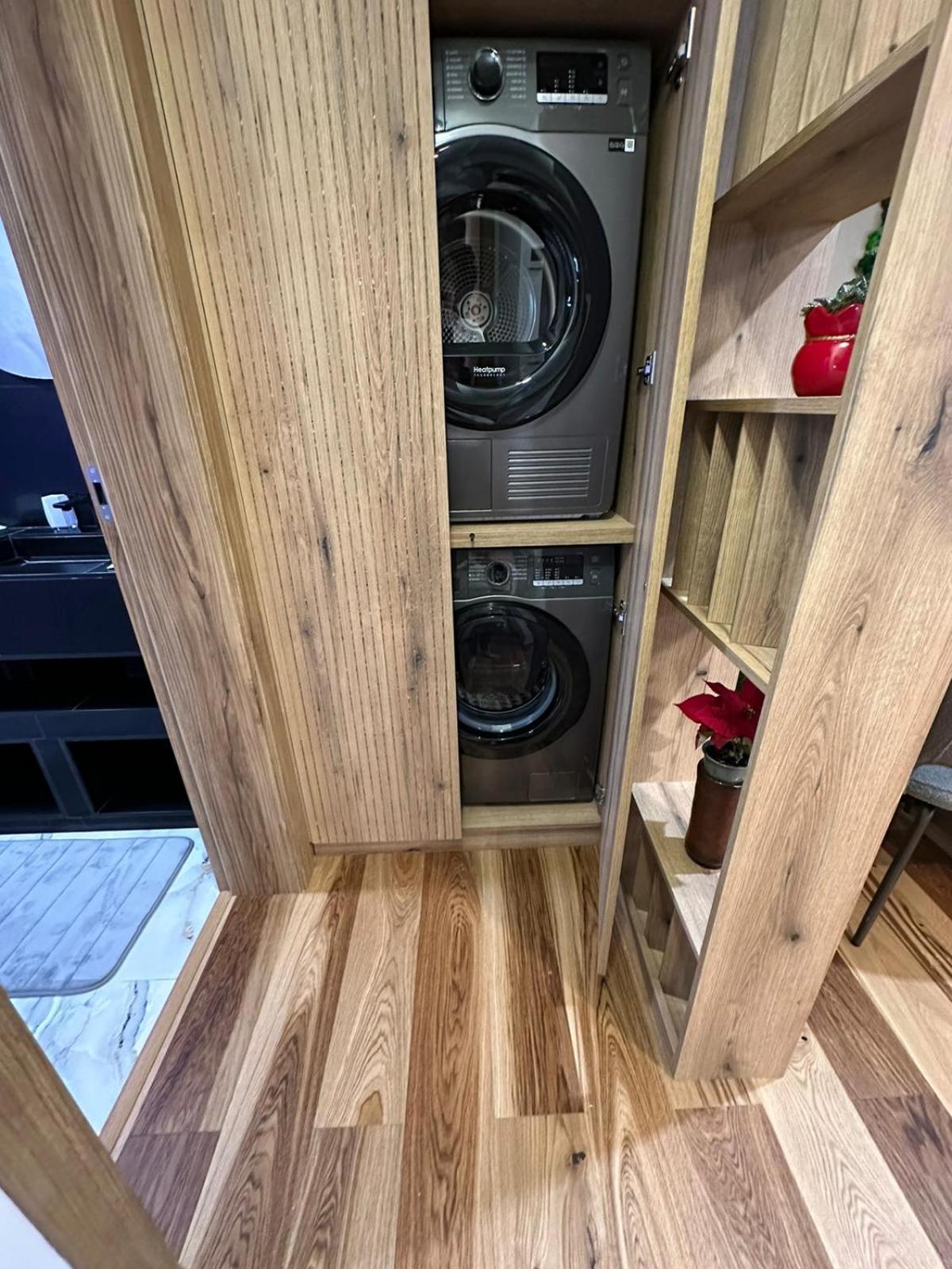 Apartament De Lux Andre 시비우 외부 사진